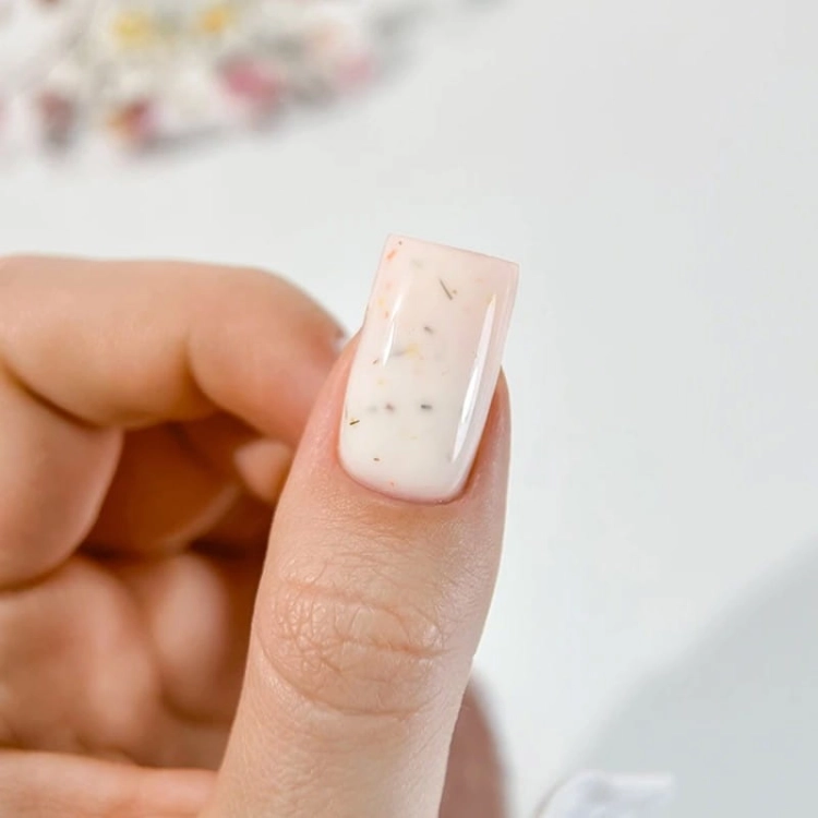 elarto-zel-budujacy-blossom-gel-ivory-rose-kremowy-30g.jpg