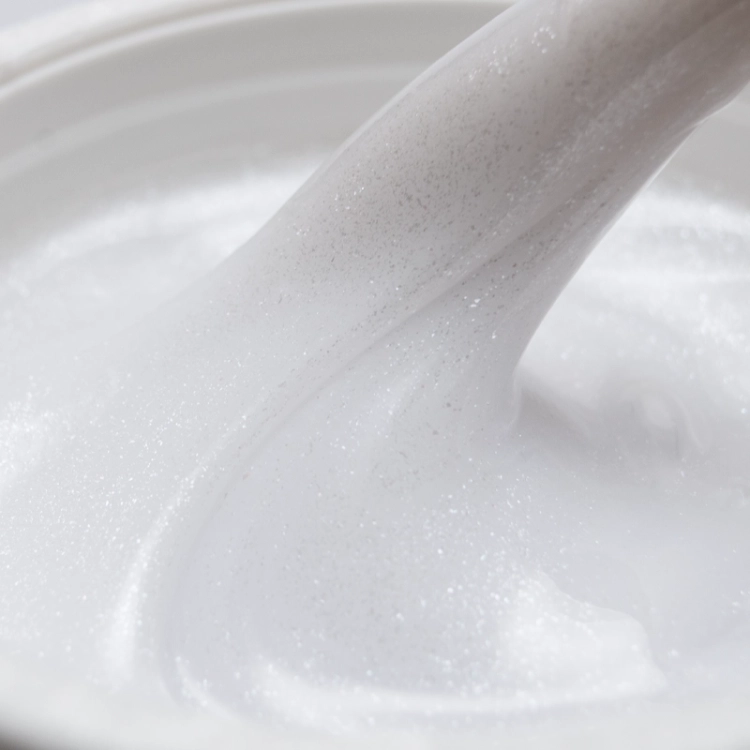 2023_06_20_shape_control_gel_diamond_milky_closeup_800x800.webp