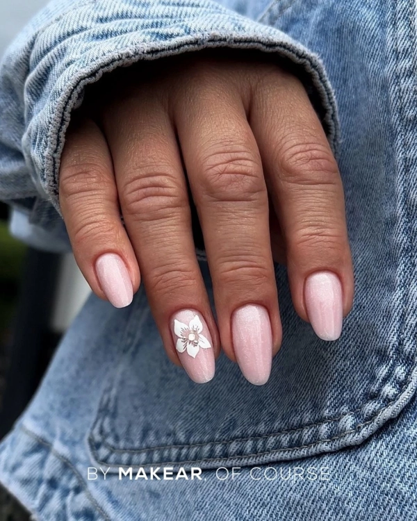 pol_pl_ZESTAW-MUST-HAVE-DO-SPARKLING-NAILS-Malgorzata-Gabrysz-1579_4.webp