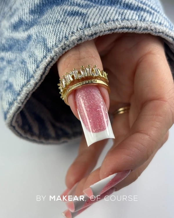 pol_pl_ZESTAW-MUST-HAVE-DO-SPARKLING-NAILS-Malgorzata-Gabrysz-1579_5.webp