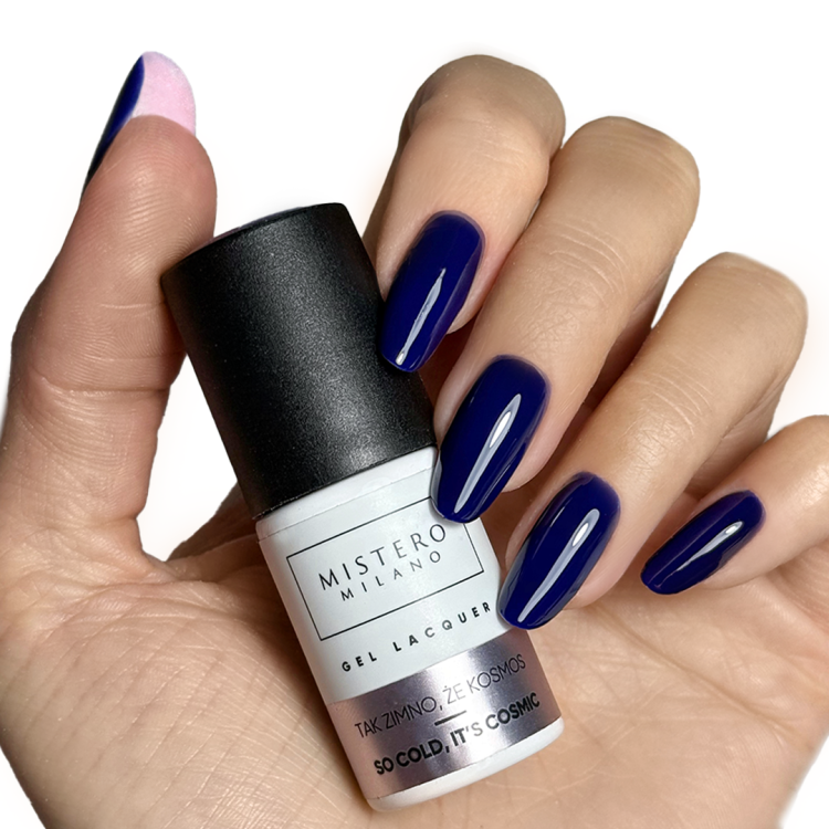 Mistero Milano Tak zimno że kosmos, lakier hybrydowy granatowy, lakier hybrydowy z drobinkami, lakier hybrydowy bez HEMA, Winter Stardust 7 ml, lakier hybrydowy 7 ml, efekt brokatowy, lakier hybrydowy do salonu, NaszePaznokcie.pl