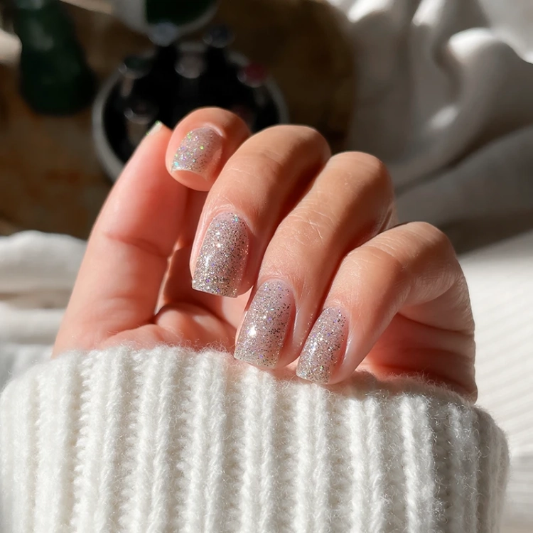 Elarto Lacogel 946, lakier hybrydowy złoty, lakier hybrydowy z drobinkami, lakier hybrydowy 7 ml, Frost Class kolekcja, stylizacja paznokci błysk, NaszePaznokcie.pl