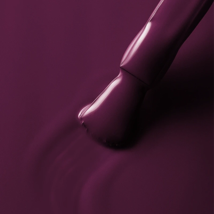 Elarto Lacogel 943 Xmas’owo Fioletowo, lakier hybrydowy fioletowy, lakier hybrydowy śliwkowy, lakier hybrydowy 7 ml, kolekcja Frost Class, stylizacja paznokci świąteczna, NaszePaznokcie.pl