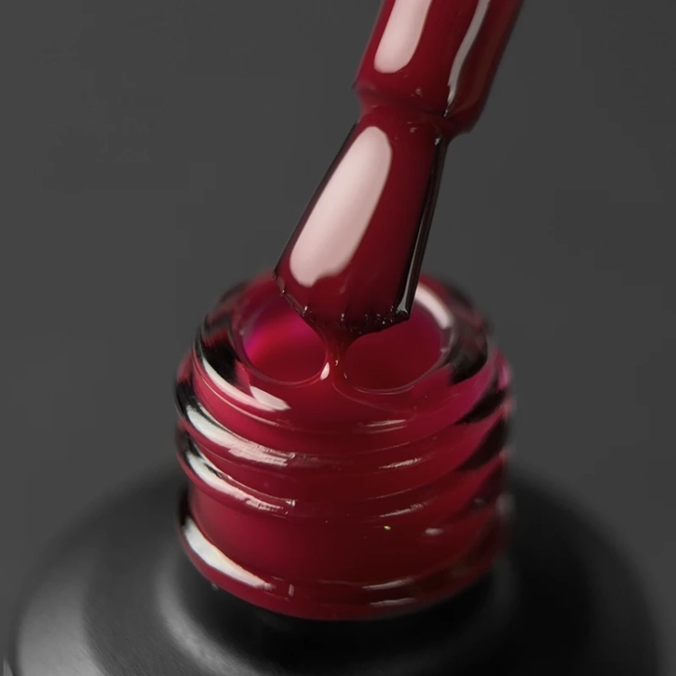 Elarto Lacogel 941 Ciocia Scarlett, lakier hybrydowy malinowo-czerwony, lakier hybrydowy 7 ml, kolekcja Frost Class, stylizacja paznokci świąteczna, manicure hybrydowy klasyczny, NaszePaznokcie.pl