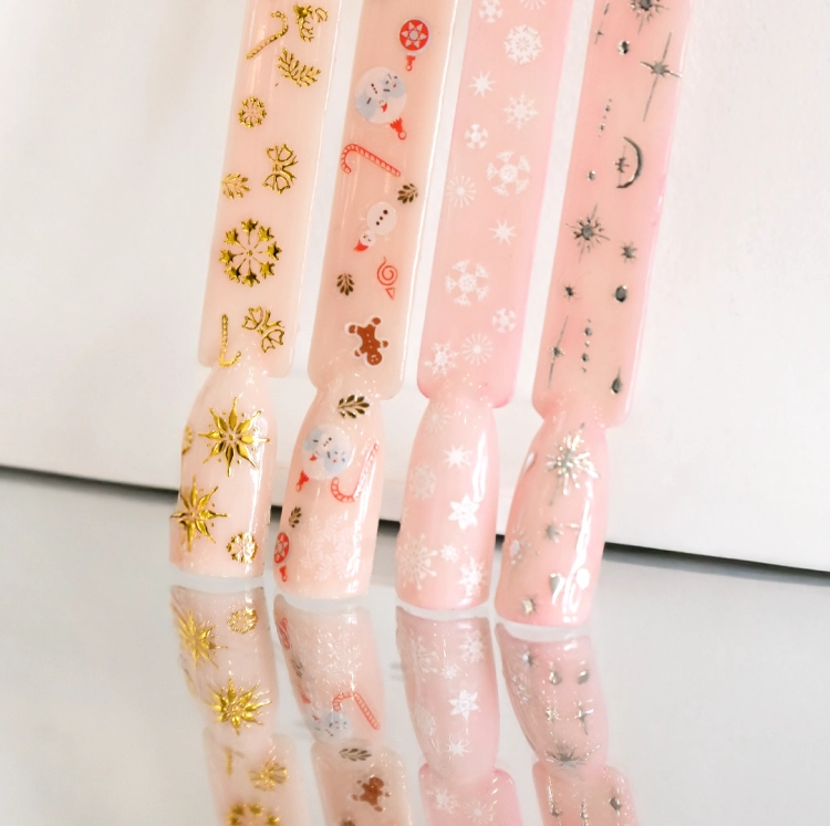 5222, naklejki do paznokci Chilly Snowflakes White, naklejki paznokci zimowe, naklejki paznokci świąteczne, nail stickers snowflakes, zimowe zdobienia paznokci, Mistero Milano naklejki, naklejki paznokci białe płatki śniegu