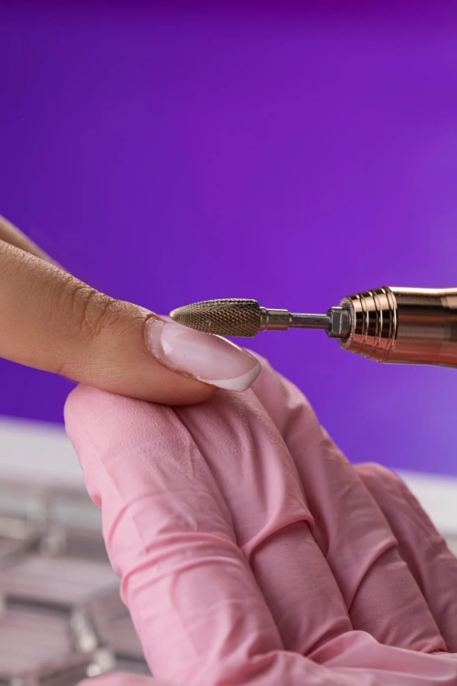 frez do hybrydy i żelu, frez z węglika spiekanego ZRN, delikatna szyszka frez, ściąganie masy hybrydowej, wygładzanie paznokci frezem, narzędzia do manicure profesjonalne, speedy, justnails, Just nails, frez speedy, justnails frez