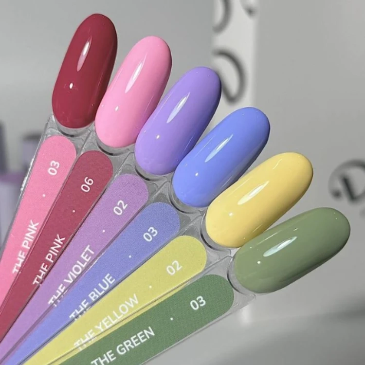 DIVNA Gel Polish The Pink 06 7 ml, profesjonalny lakier hybrydowy DIVNA, samopoziomujący lakier hybrydowy, trwały manicure hybrydowy, lakier hybrydowy do salonu kosmetycznego, lakier hybrydowy UV LED, lakier hybrydowy 7 ml.