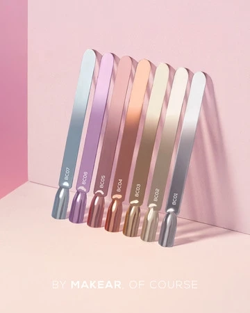Pyłek w Płynie Chrome Silver MAKEAR BC01, pyłek chromowy w płynie Makear, srebrny pyłek w płynie, pyłek do efektu lustra, pyłek do efektu chromu, metaliczny pyłek do paznokci, lustrzany efekt na paznokciach