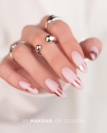 Pyłek w Płynie Chrome Pink MAKEAR BC05, różowy pyłek w płynie Makear, pyłek chromowy w płynie, różowy efekt lustra na paznokciach, pyłek do efektu chromu, metaliczny pyłek do paznokci
