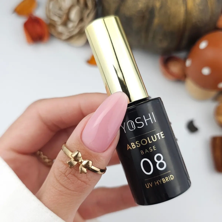 Yoshi Absolute Base No8 10 ml — odcień na paznokciach