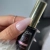 Yoshi Top Holo 10 ml — butelka i efekt na paznokciach