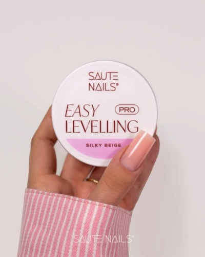 Saute Nails Żel budujący Easy Levelling PRO Silky Beige 50 g - chłodny beż