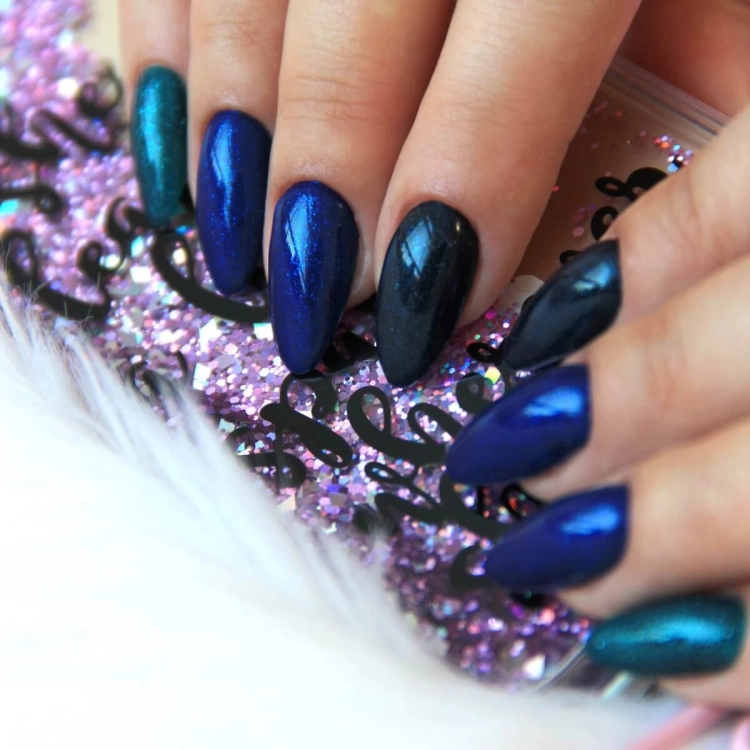 Lakier hybrydowy hi hybrid 5 ml Deep Blue Shine #311