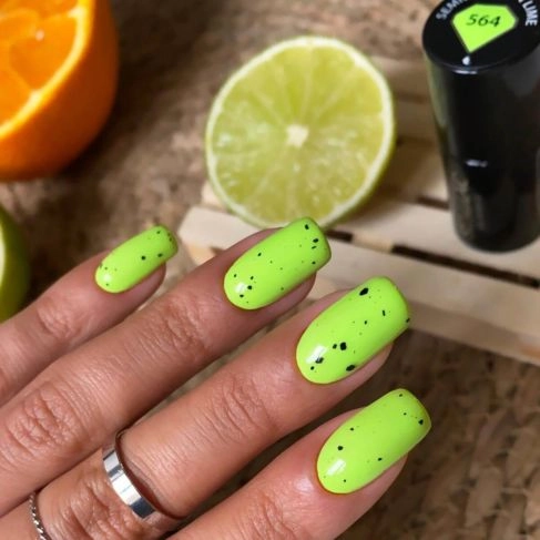 nailsbypaulin-564-neon-lime-oraz-top-stone-effect.jpg