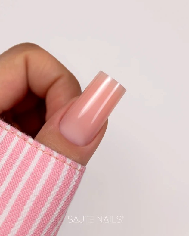 Saute Nails Żel budujący Easy Levelling PRO Silky Beige 30 g - chłodny beż